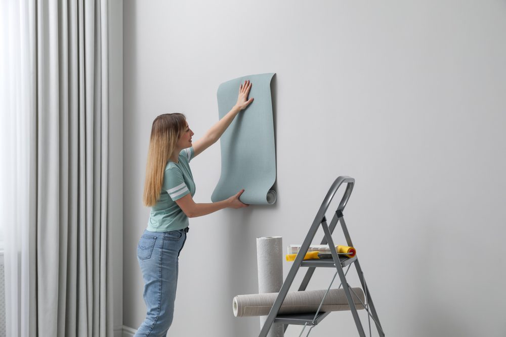 project, empty wall